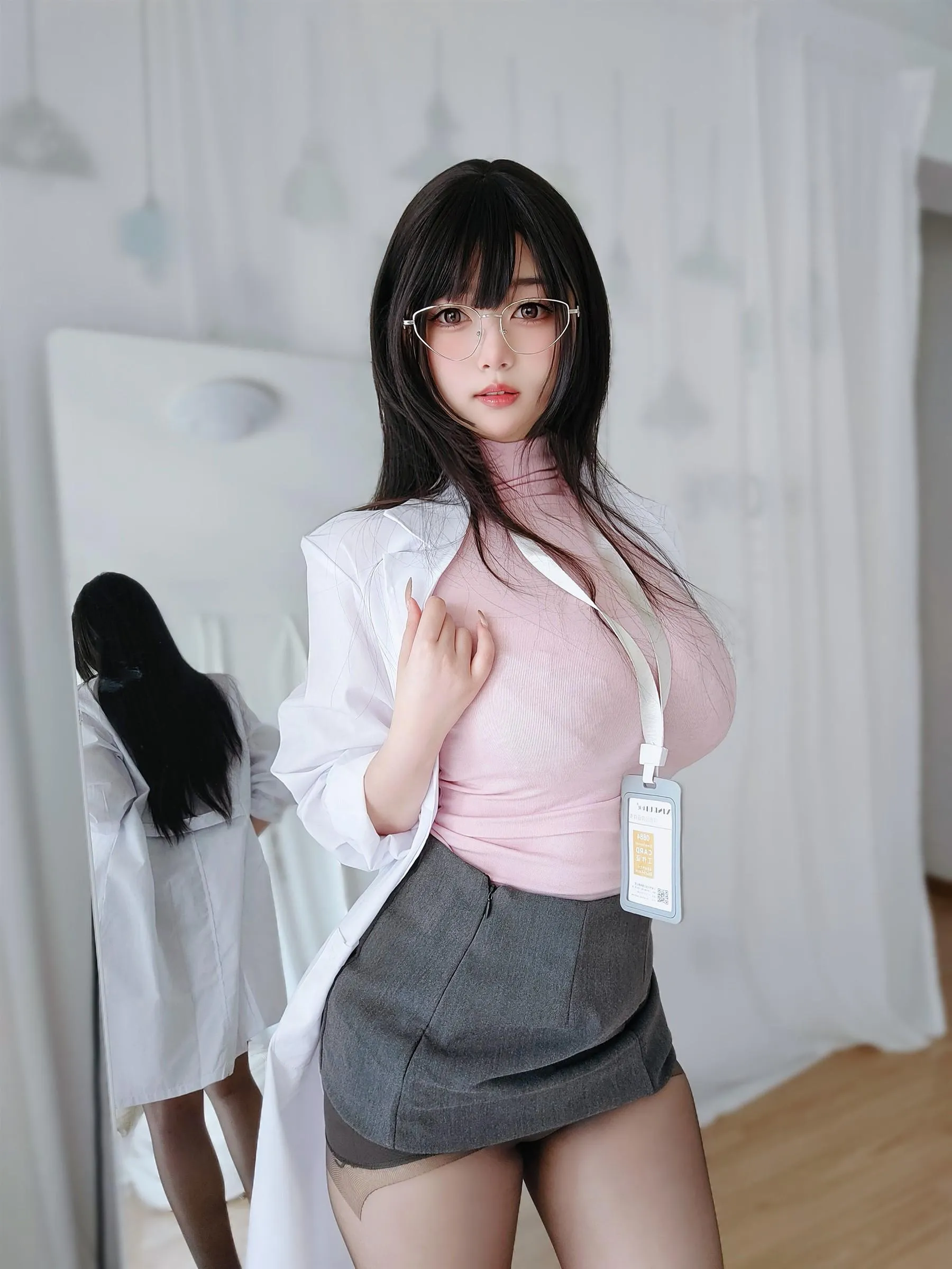 女主K – NO.27 保健医师 [51P]插图4